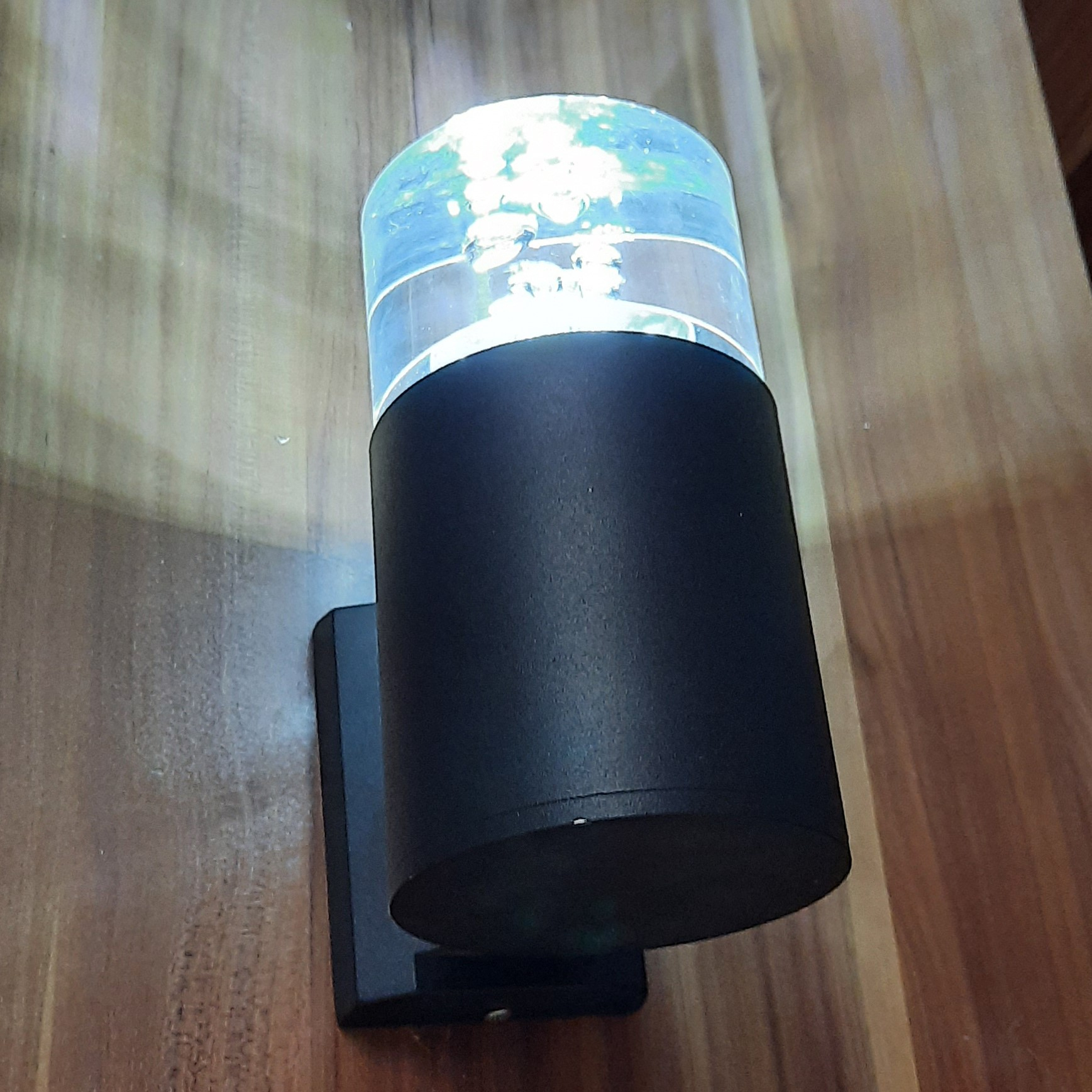 چراغ دیواری مدل HSI-17