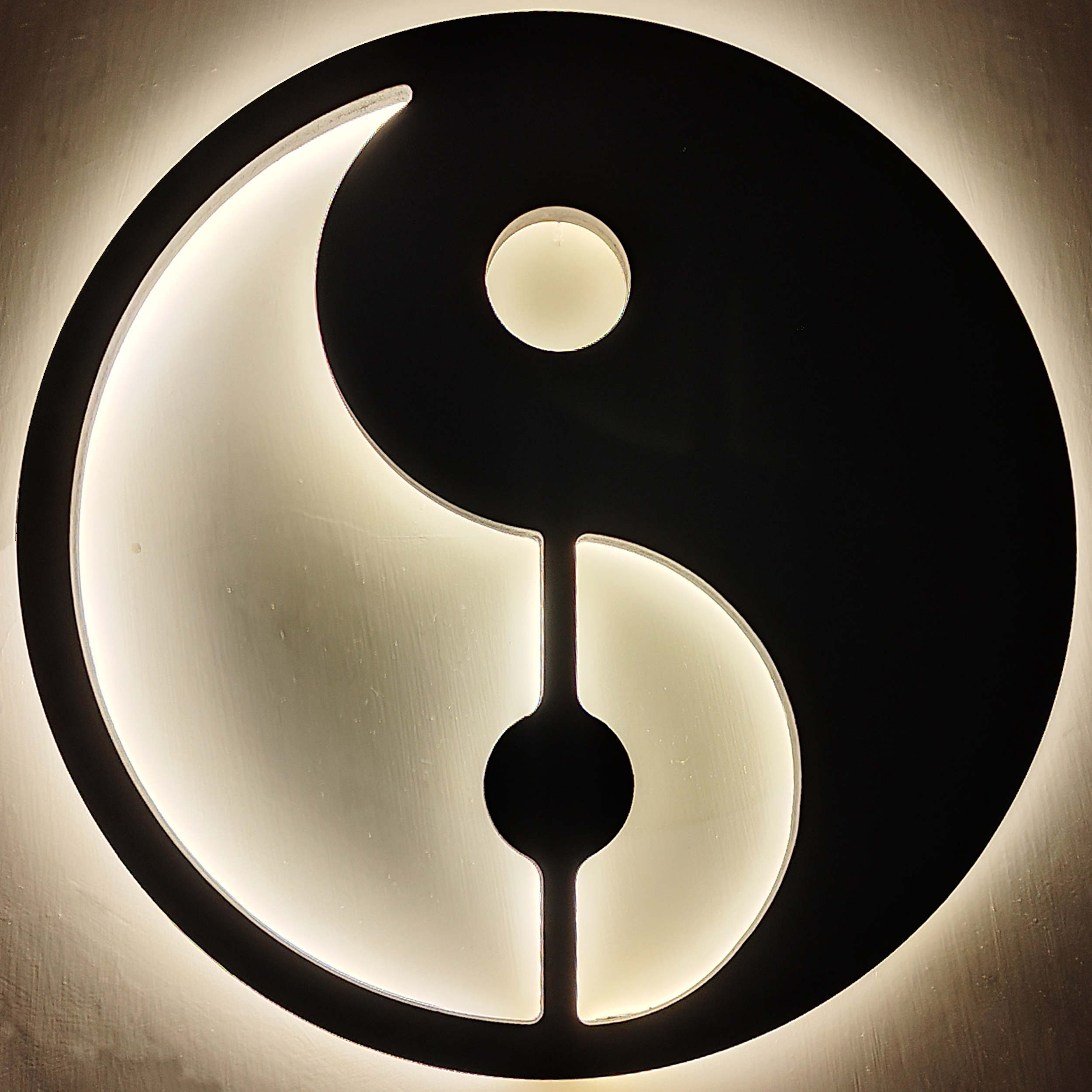 چراغ دیواری مدل Yin Yang