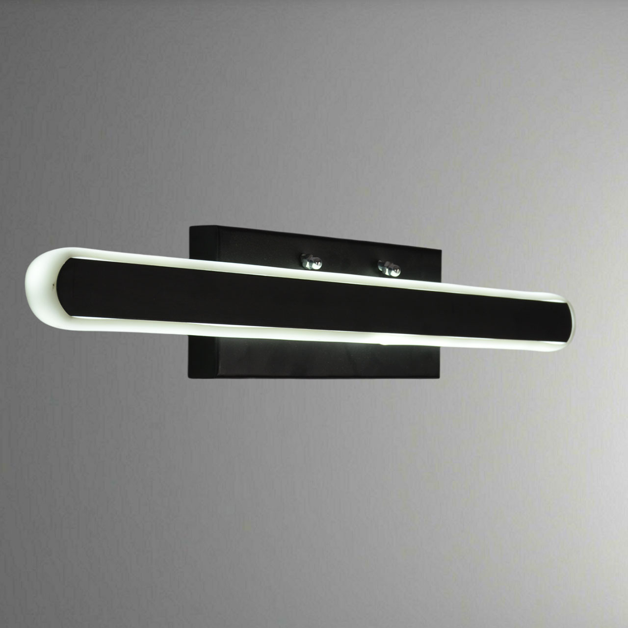 چراغ دیواری چشمه نور کد L6418/45BK