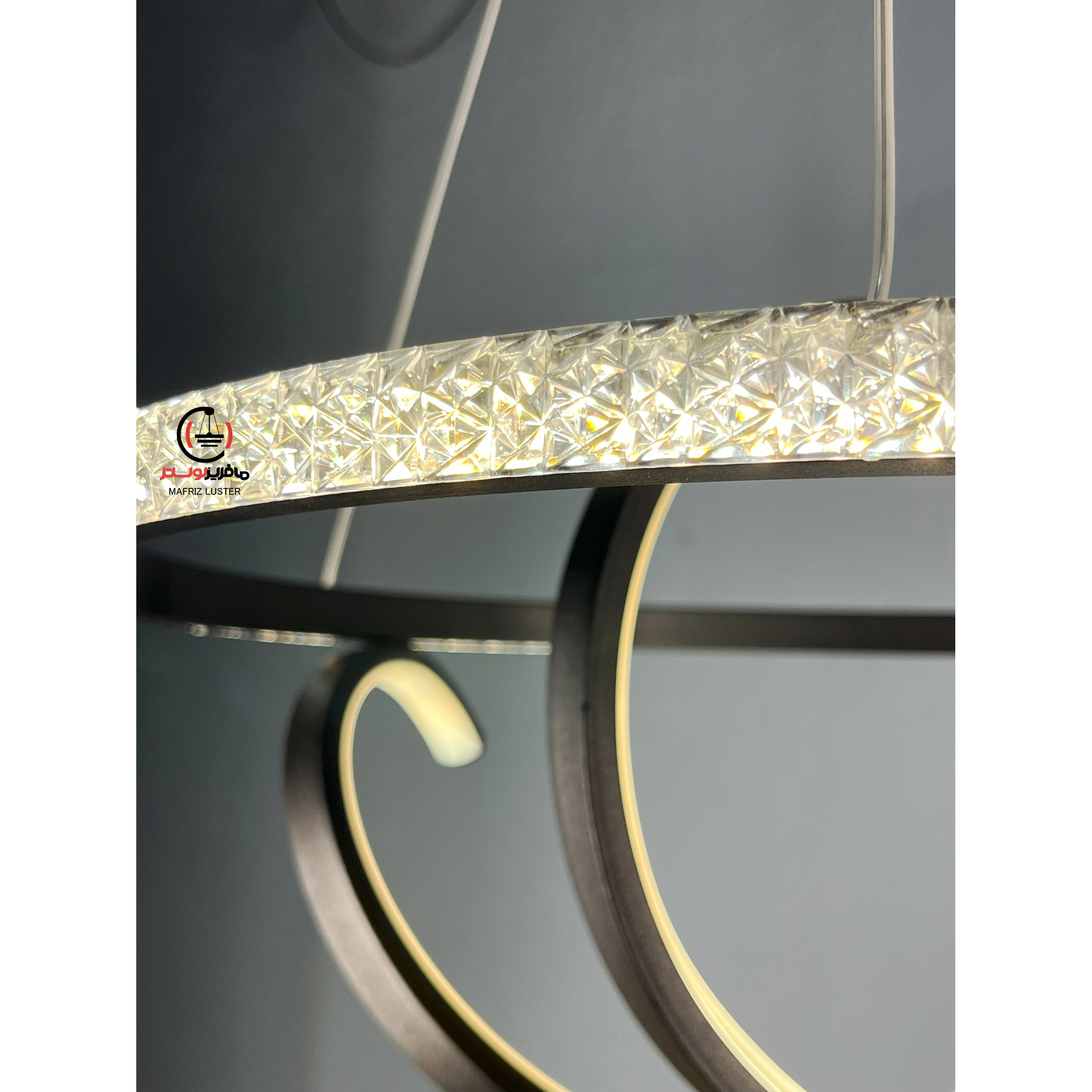 لوستر مافریز مدل مدرن کد ACK150