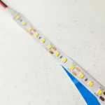 ریسه ال ای دی مدل نواری 12v 120LED-2835 پشت چسب دار طول 5 متر - تصویر 2